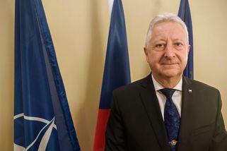 Ministr Zůna už k Ukrajině nic říkat nebude, dohodla se koalice - Novinky